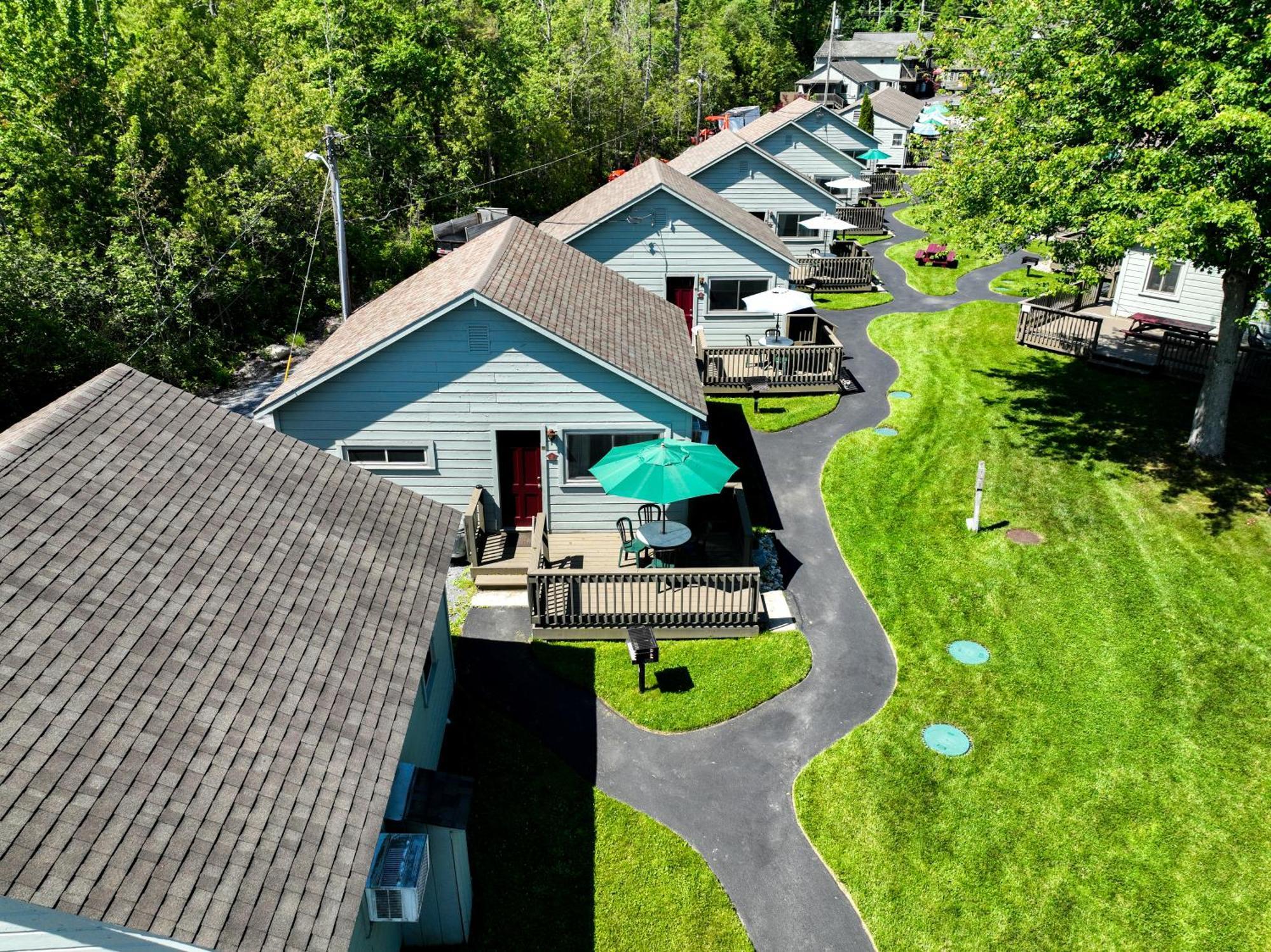 Lake George Diamond Cove Cottages, Cabins, & Hotel Eksteriør bilde